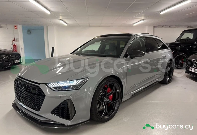 Audi RS6 Avant Grey