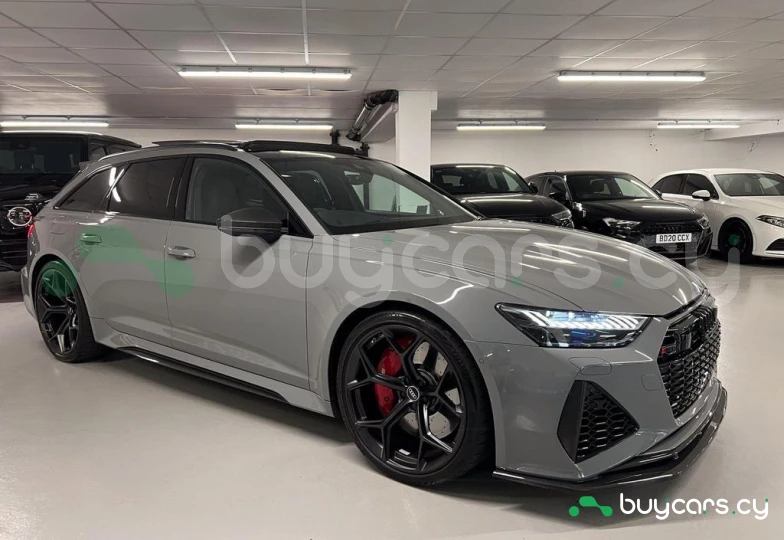Audi RS6 Avant Grey