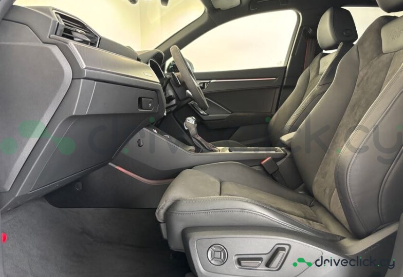 Audi RS Q3 Sportback White