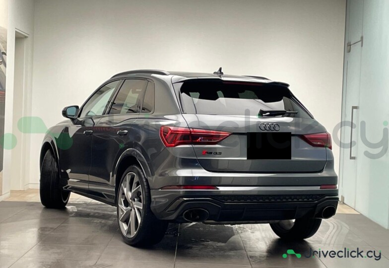 Audi RS Q3 Grey