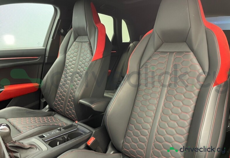 Audi RS Q3 Grey