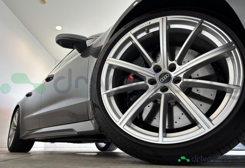 Audi RS7 Grey