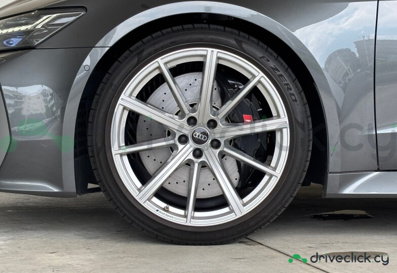 Audi RS7 Grey