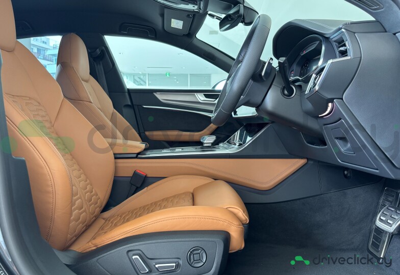 Audi RS7 Grey