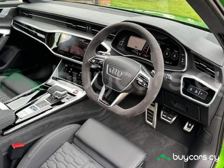 Audi RS6 Avant Зеленый