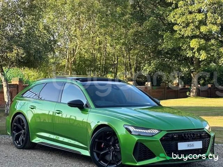 Audi RS6 Avant Зеленый