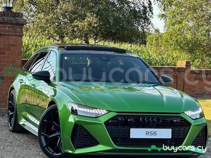 Audi RS6 Avant Зеленый
