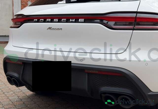 Porsche Macan White