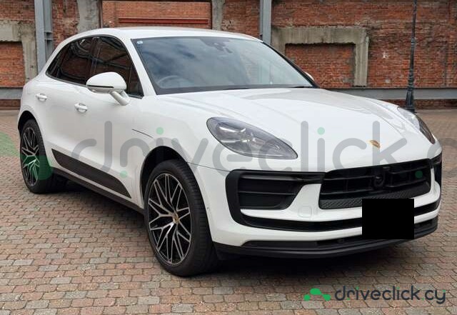 Porsche Macan White