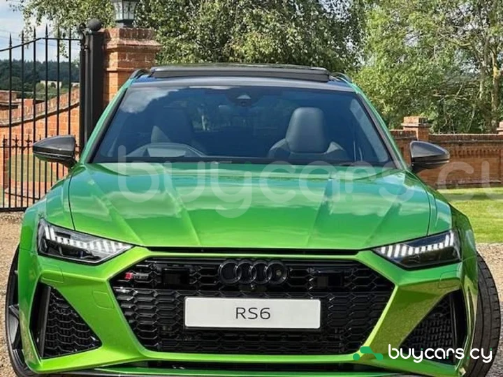 Audi RS6 Avant Зеленый