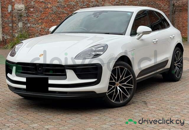 Porsche Macan White