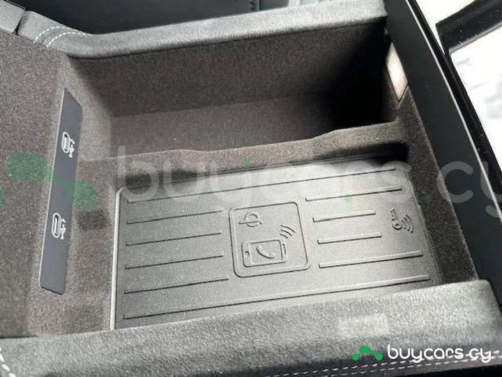 Audi RS6 Avant Зеленый