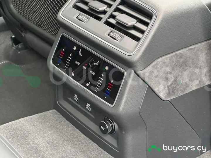 Audi RS6 Avant Зеленый