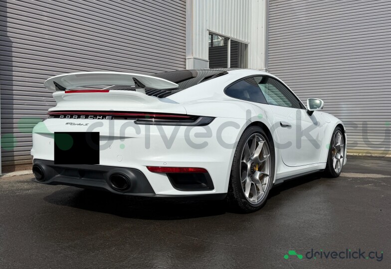 Porsche 911 White