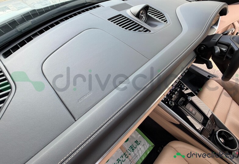Porsche 911 White