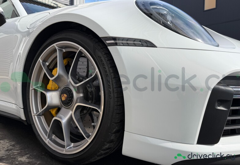 Porsche 911 White
