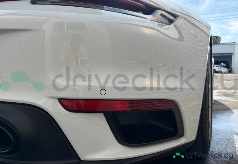 Porsche 911 White