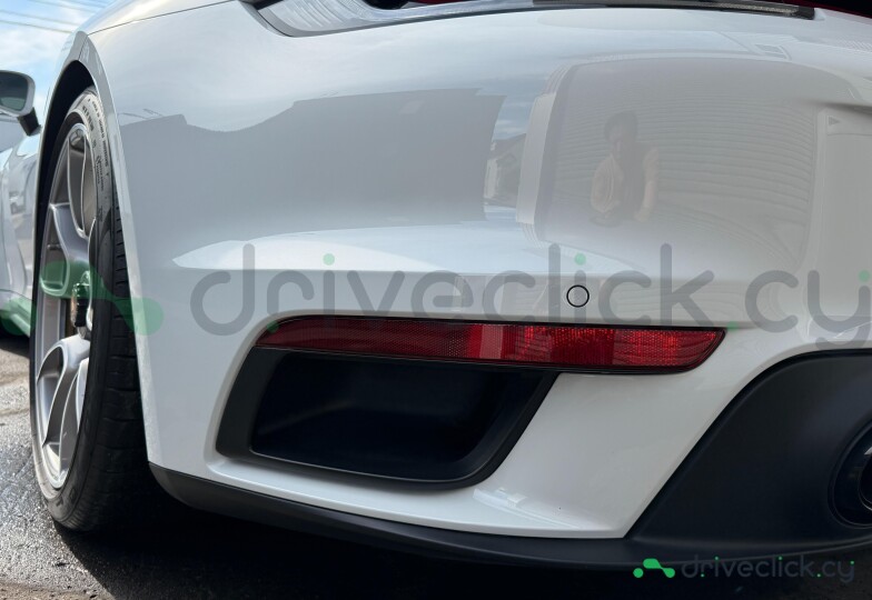 Porsche 911 White