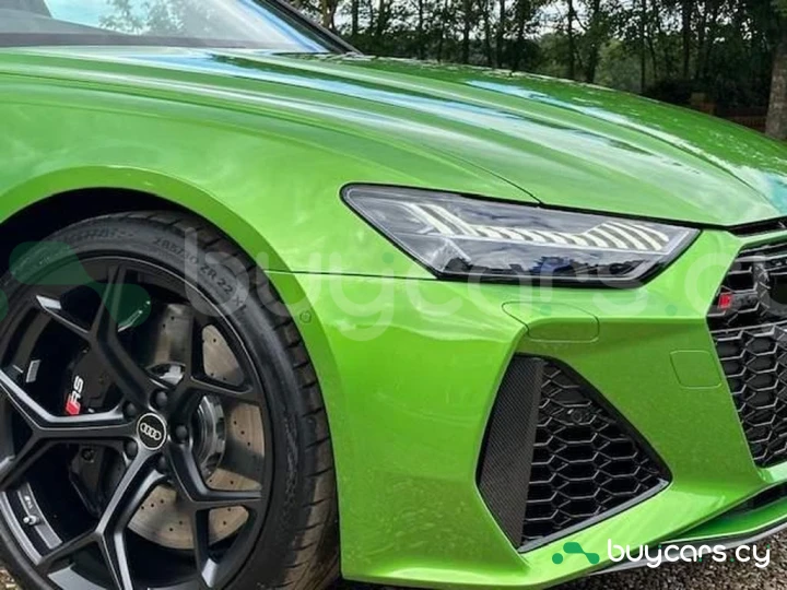 Audi RS6 Avant Зеленый