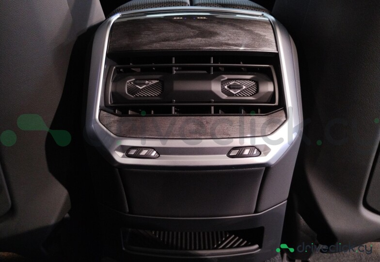 BMW 7 series Black