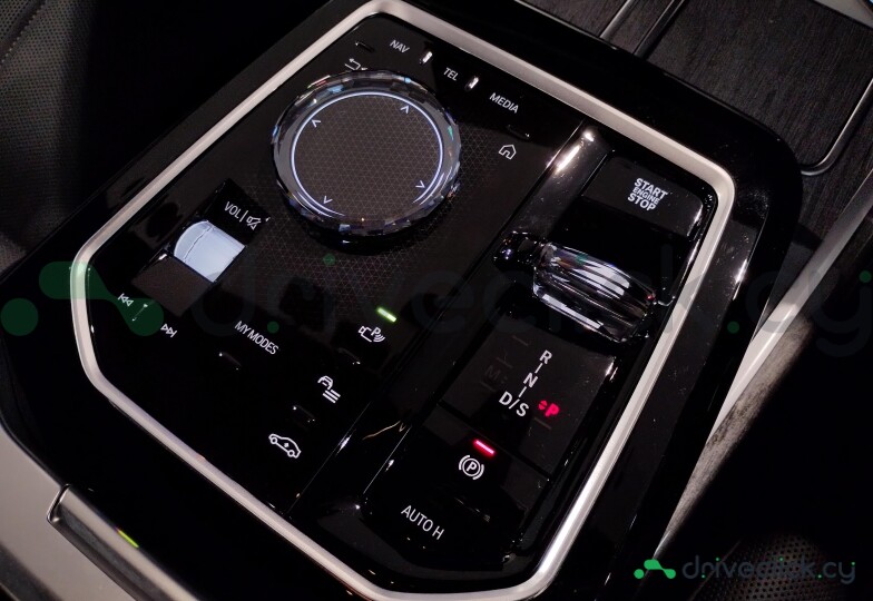 BMW 7 series Black