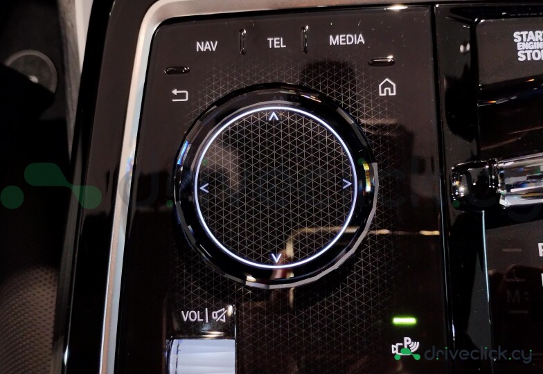 BMW 7 series Black