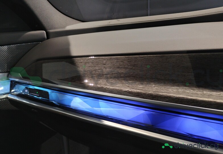 BMW 7 series Black