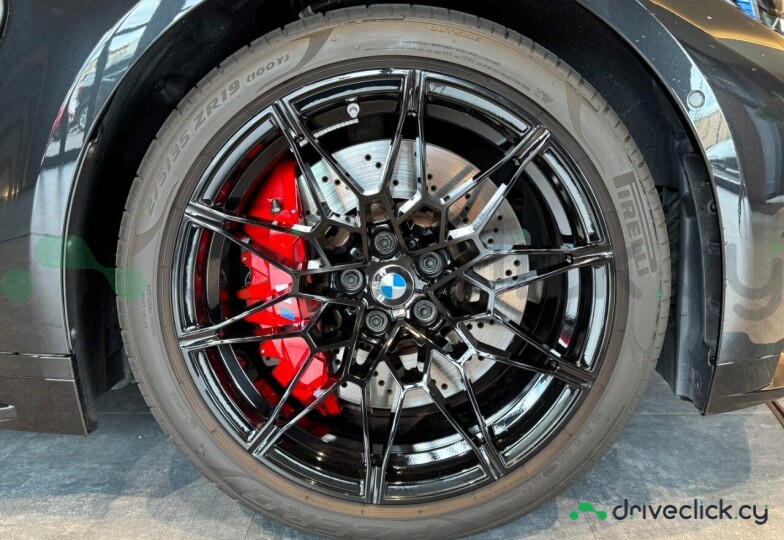 BMW M4 Black