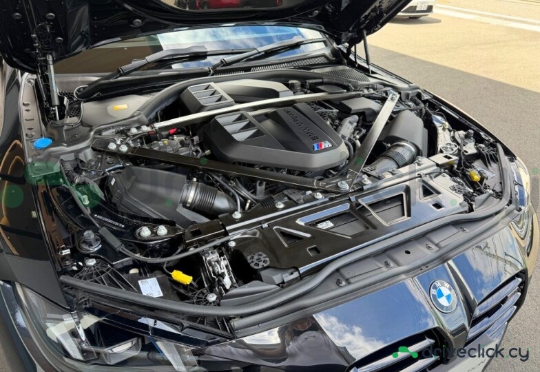 BMW M4 Black