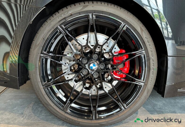 BMW M4 Black