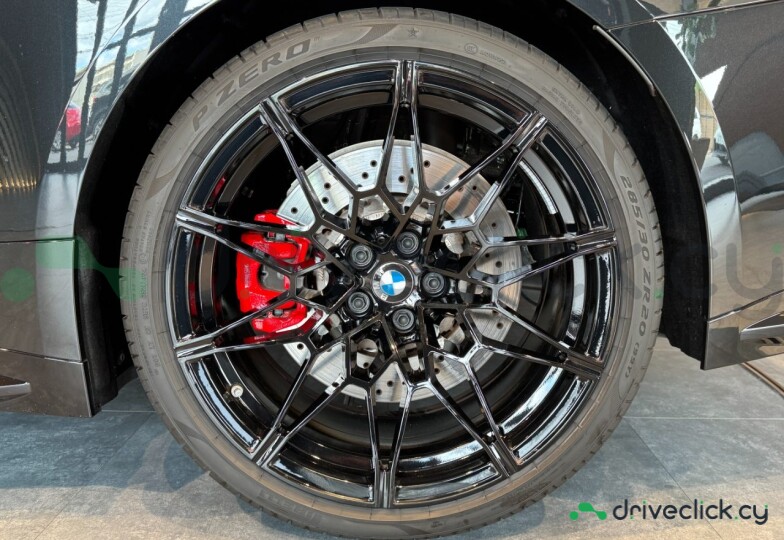 BMW M4 Black
