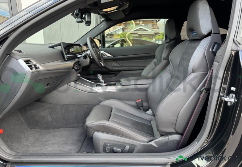 BMW M4 Black