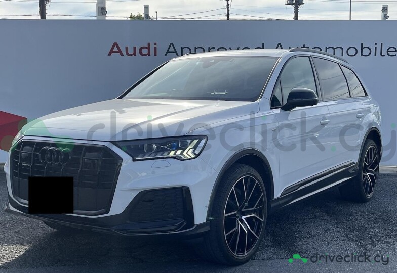 Audi Q7 White