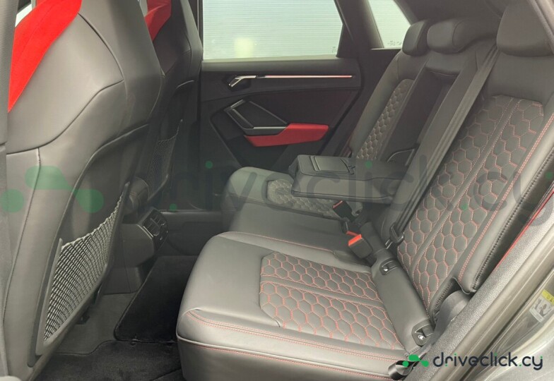 Audi RS Q3 Grey