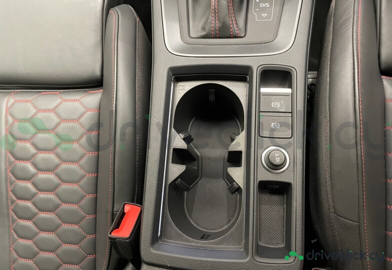 Audi RS Q3 Grey