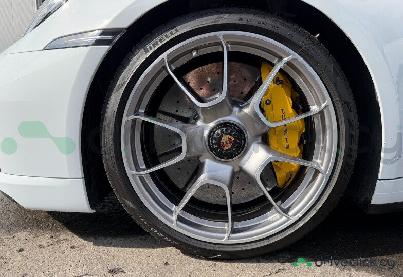 Porsche 911 White