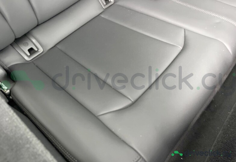 Audi Q7 White