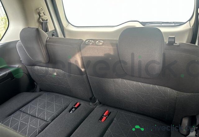Nissan Serena White