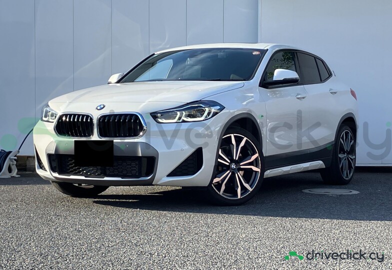 BMW X2 White