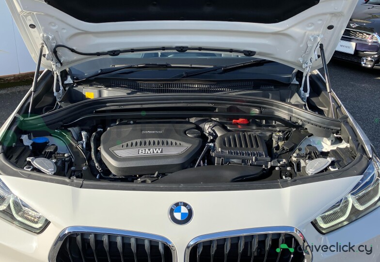 BMW X2 White