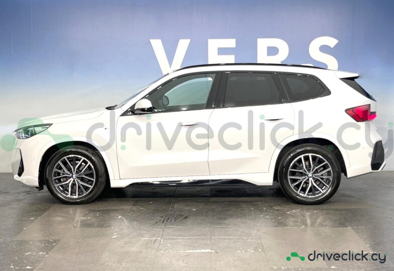 BMW X1 White