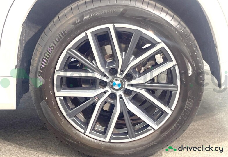 BMW X1 White