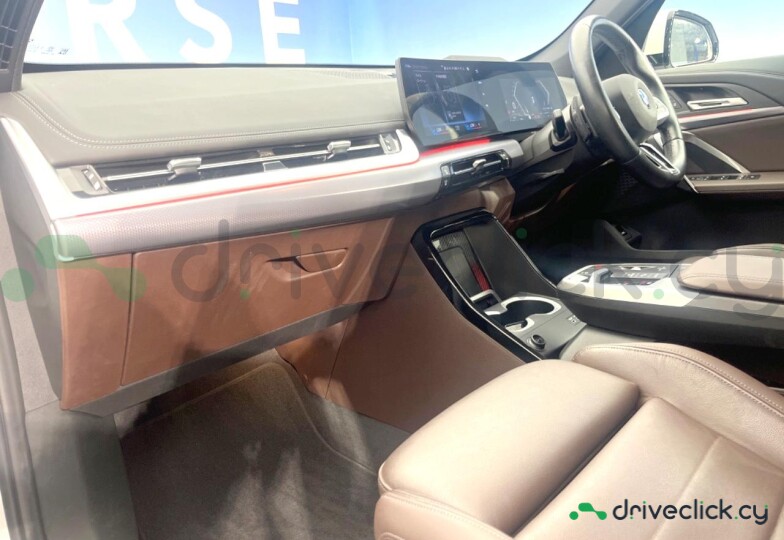 BMW X1 White