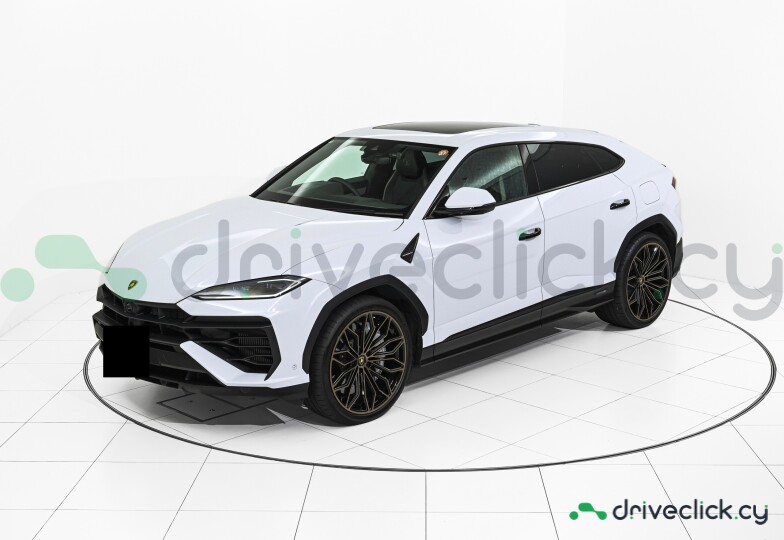 Lamborghini Urus White
