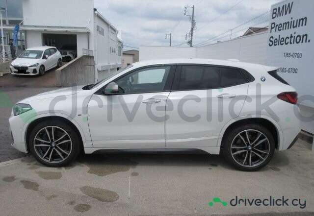 BMW X2 White
