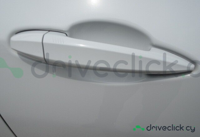 BMW X2 White