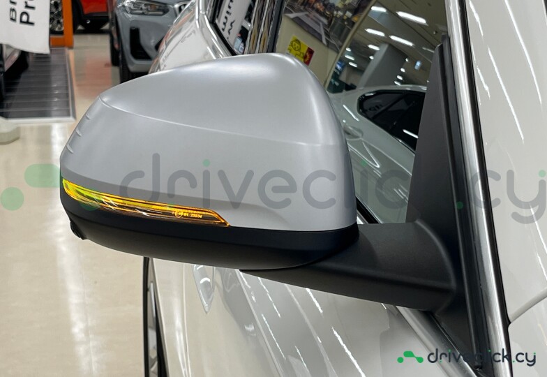 BMW X1 White