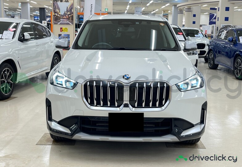 BMW X1 White