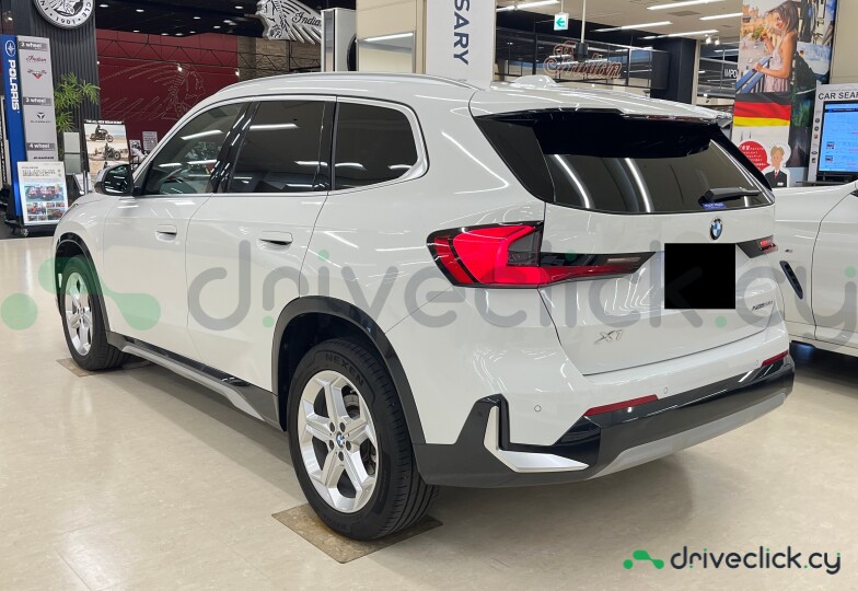 BMW X1 White