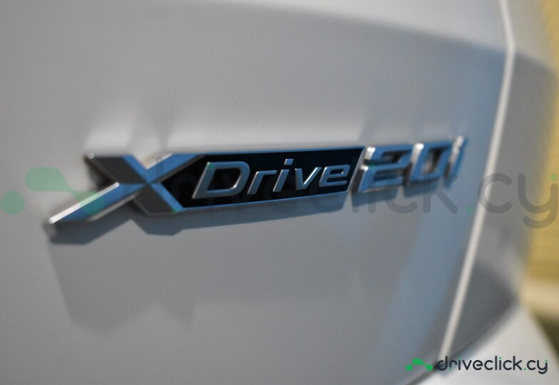BMW X2 White
